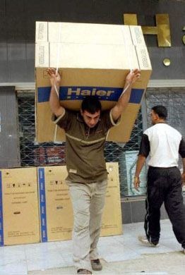 戰(zhàn)后重建家園，伊拉克人為何把海爾洗衣機搬回家？