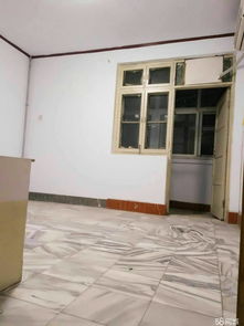 隴海路新鄭路地膜廠家屬院 兩臥朝陽急售 附贈家具家電 停車便捷